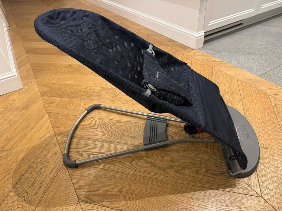 Baby Bjorn leżaczek bujaczek