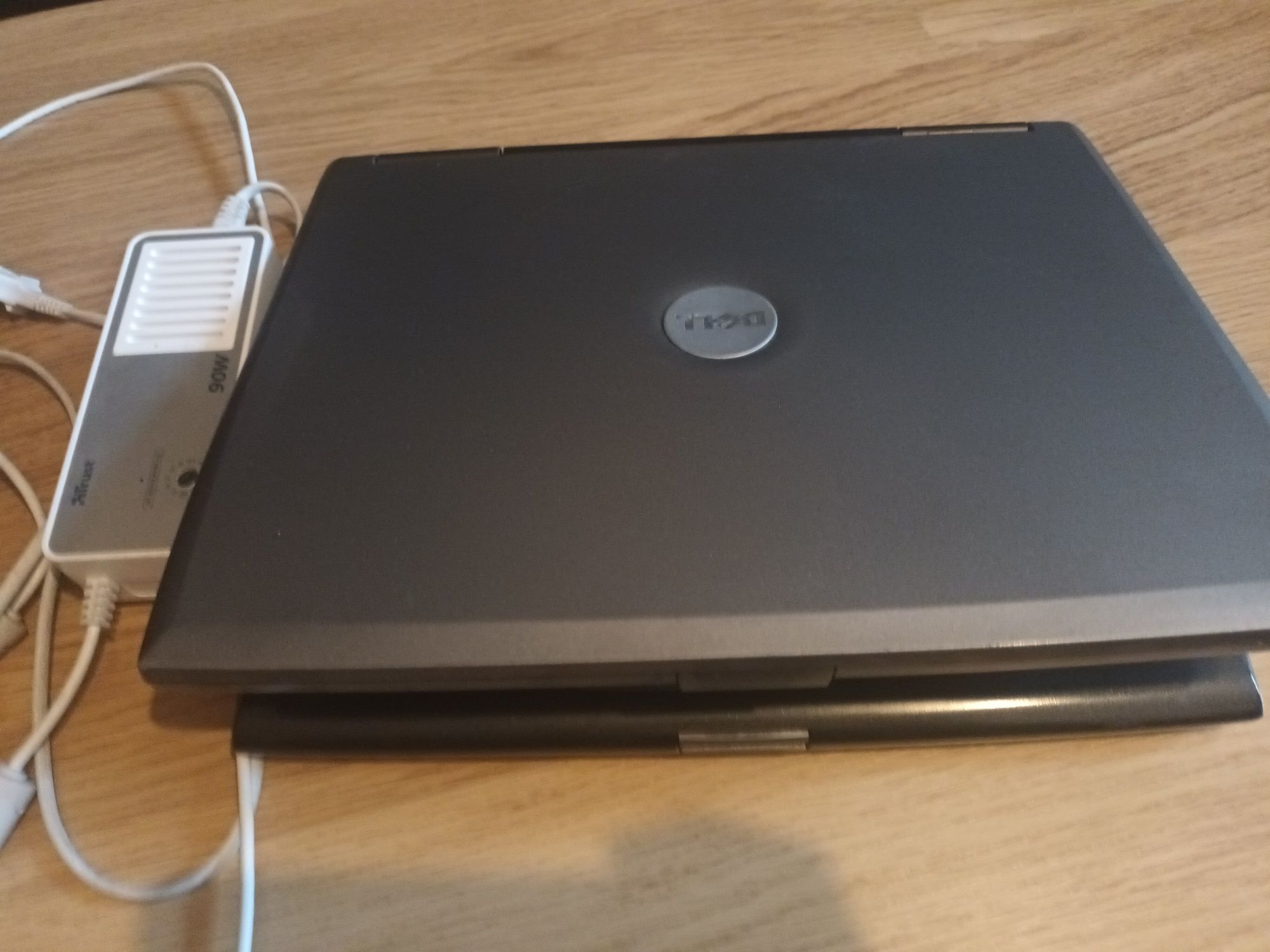 Laptop Dell Latitude D520