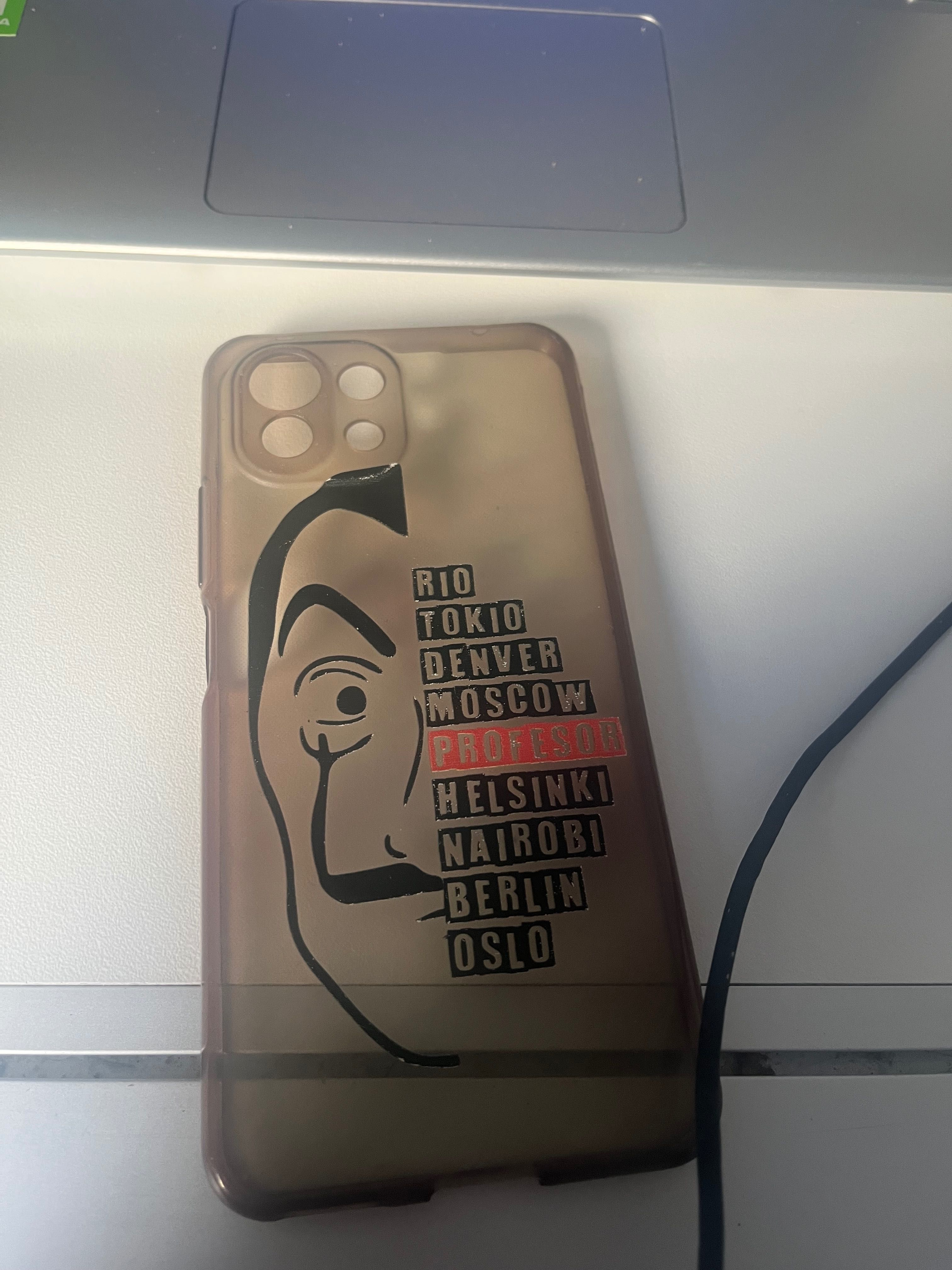 Vendo capas de telemóvel