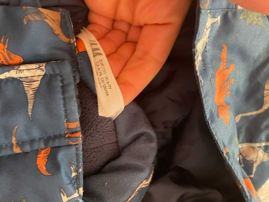 Куртка H&M на мальчика 6-7 лет