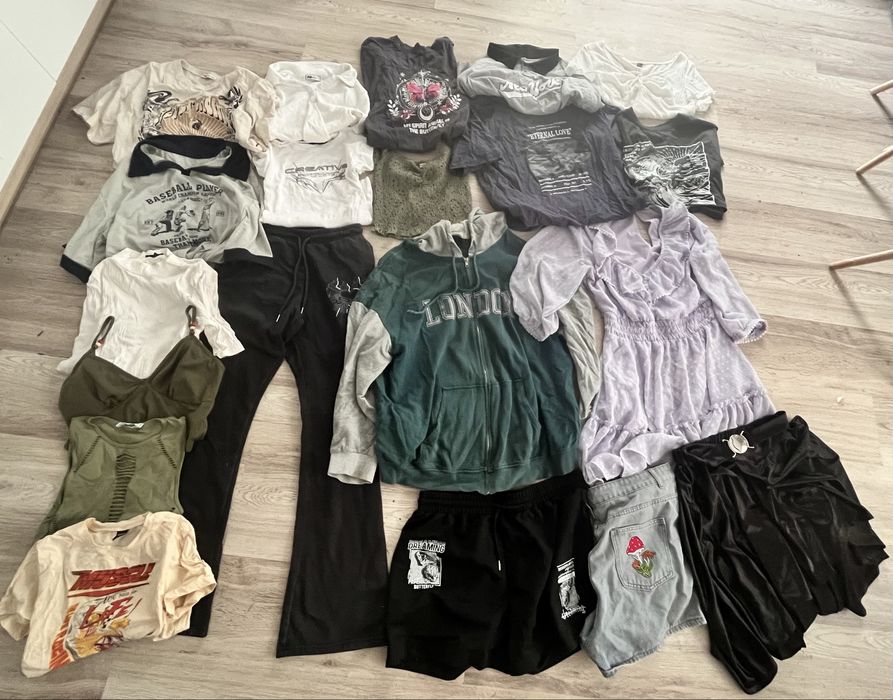 Ubrania damskie zestaw