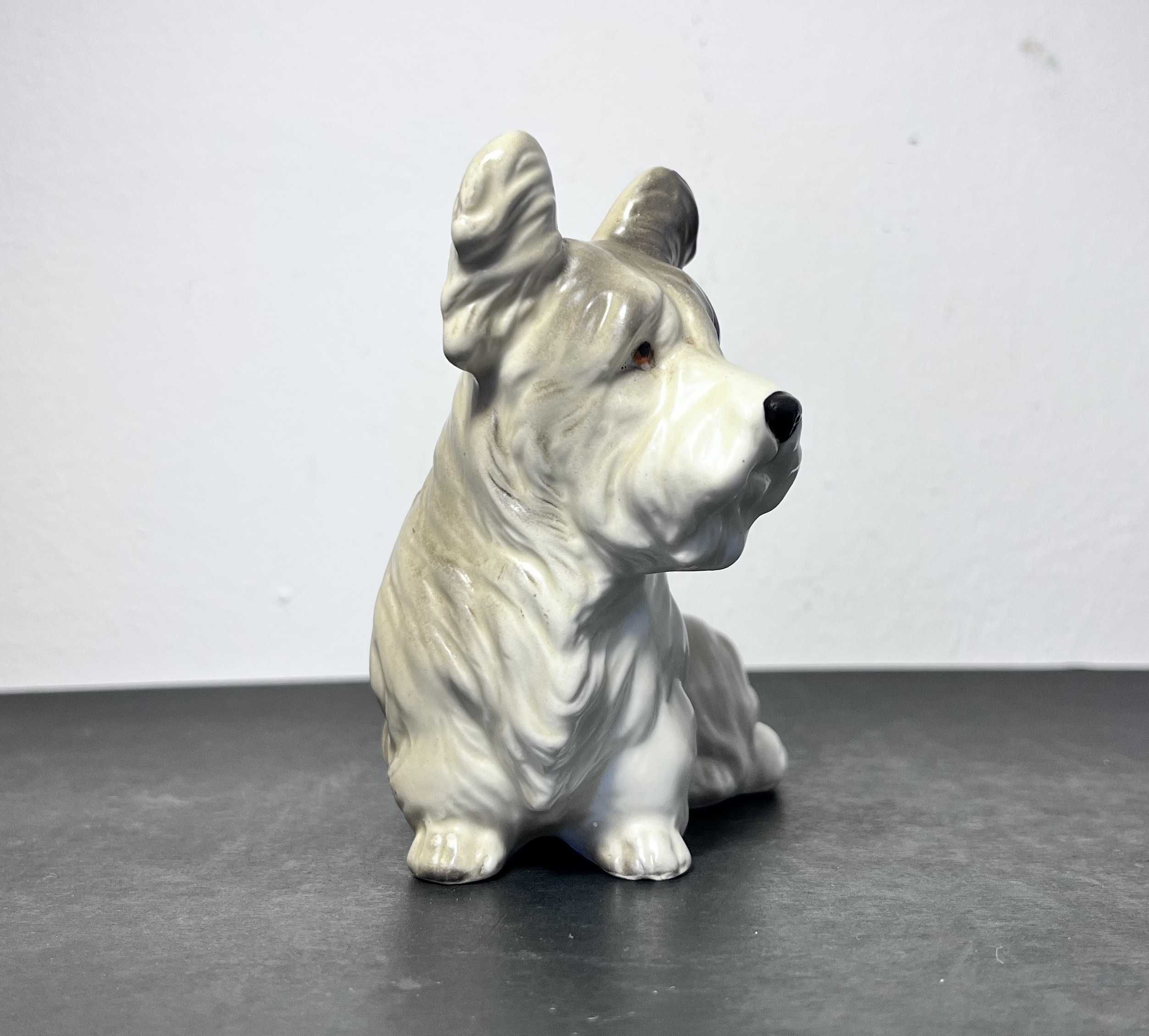 Figurka porcelanowa pies rasy Skye Terrier.