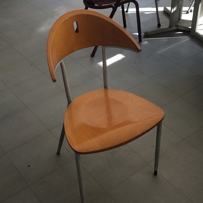 Mesa redonda + 4 cadeiras