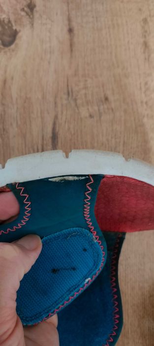 Sandały dziewczęce Nike 33/34 21,8 cm