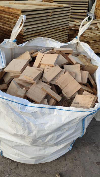 Zrzyny dębowe cięte suche