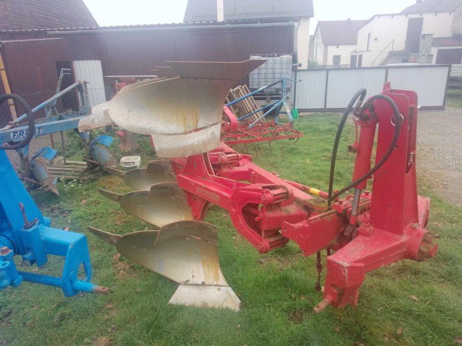 Sprzedam pług obrotowy 3 skibowy Niemeyer