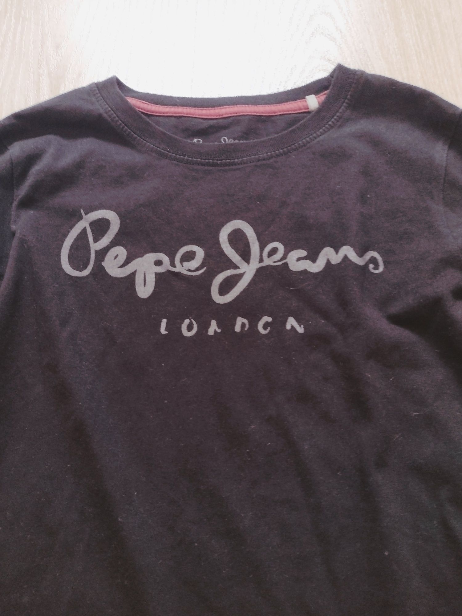 Czarna bluzeczka Pepe jeans 128