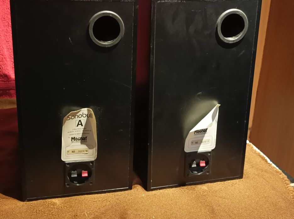 Kolumny Magnat Sonobul.. sprawne z uszkodzeniem.