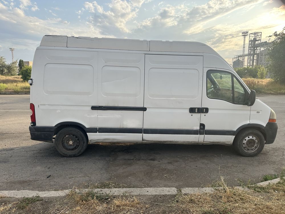 Renault Master 2.5