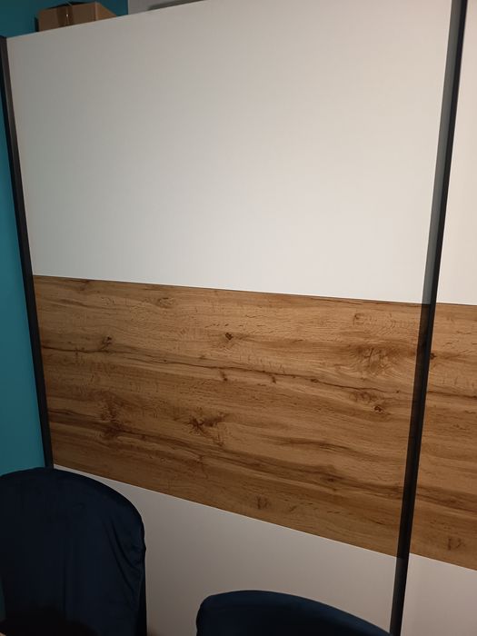 Szafa ubraniowa dł.220 wys.195.5 szer.60