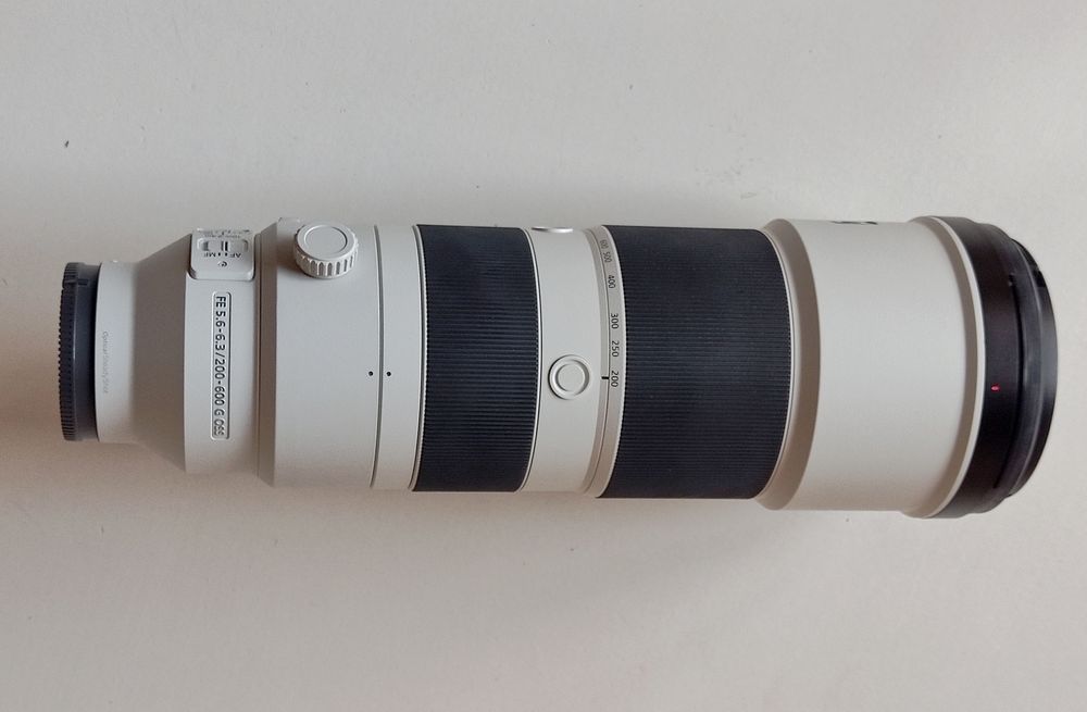 Sony FE 200-600mm f/5.6-6.3