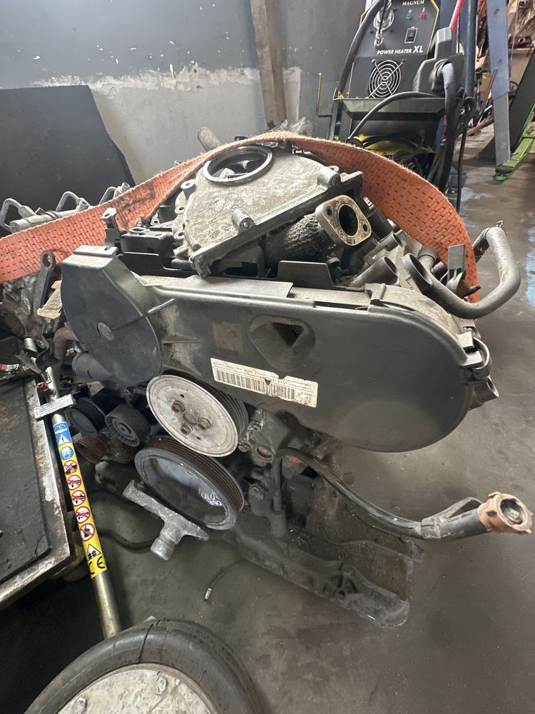Silnik a6c6 3.0 tdi BMK A4b7