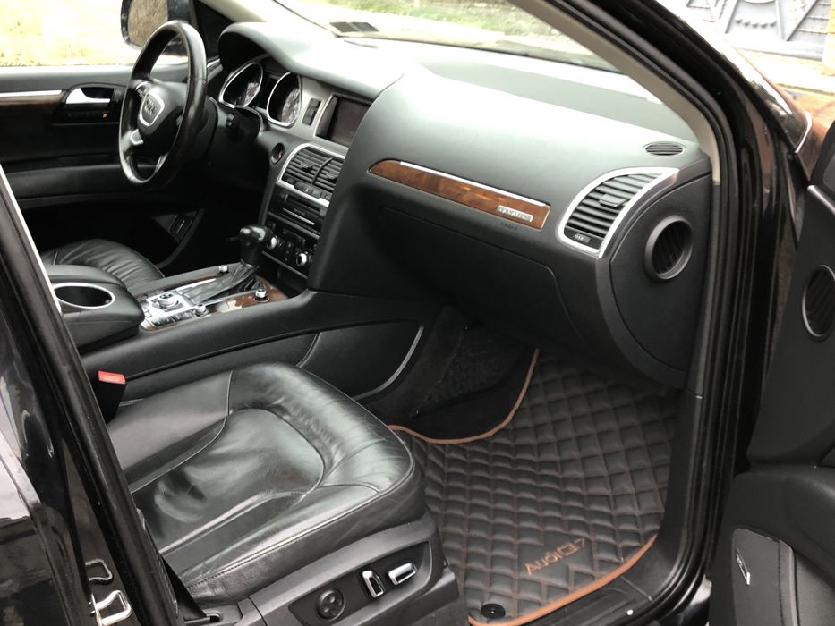 Ауді Q7,3.0i,2013р.рестаіл,S-line