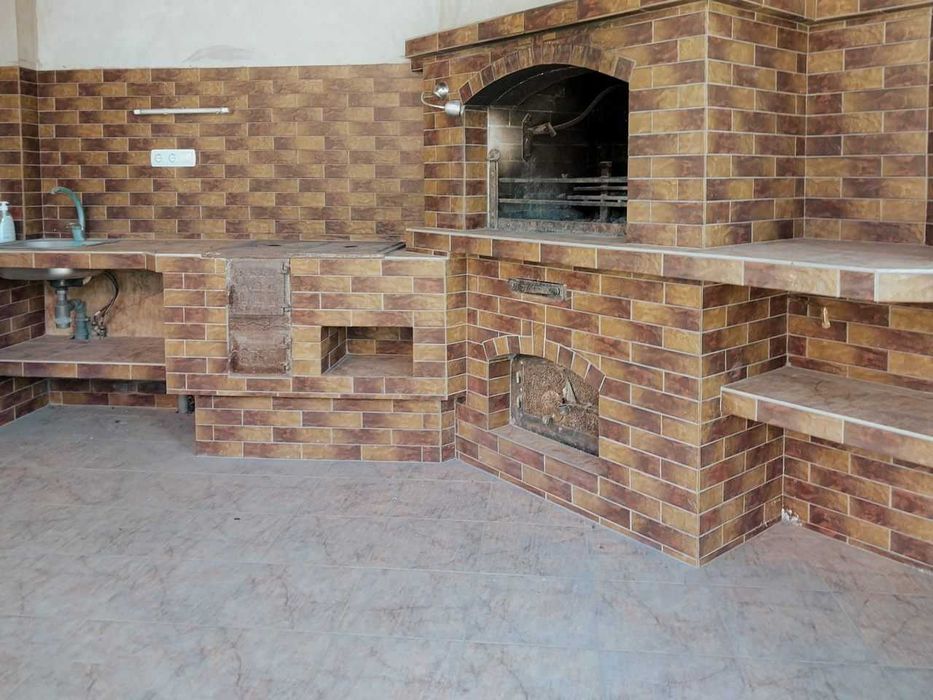 Продаж будинку з ремонтом, меблями, технікою, 5 хв. до Нового р-ну