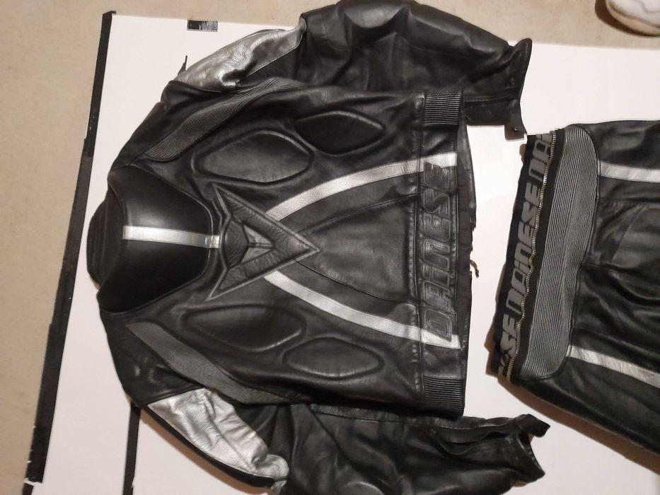 Vendo fato daineseem muito bom estado