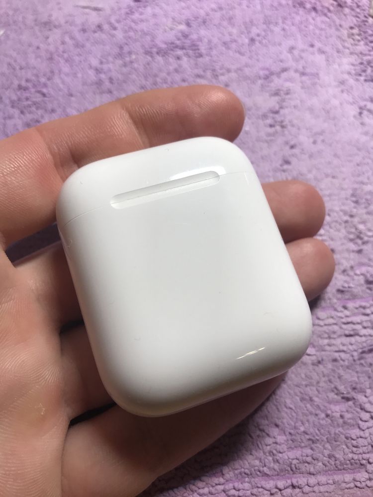 Etui Ładujące Case AirPods 1 2 Stan Idealny