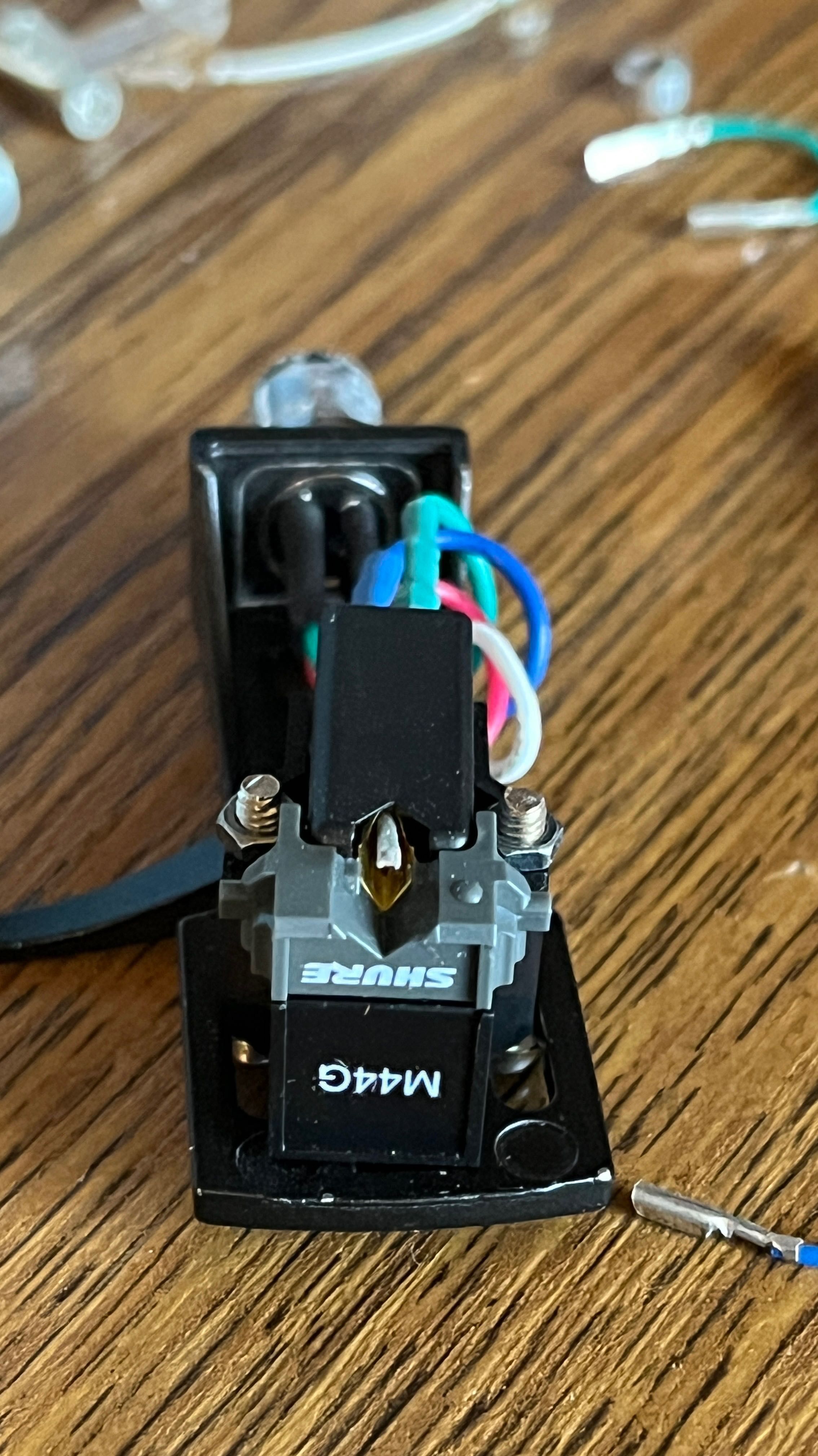 Igły gramofonowe Shure M-44 plus headshell i akcesoria