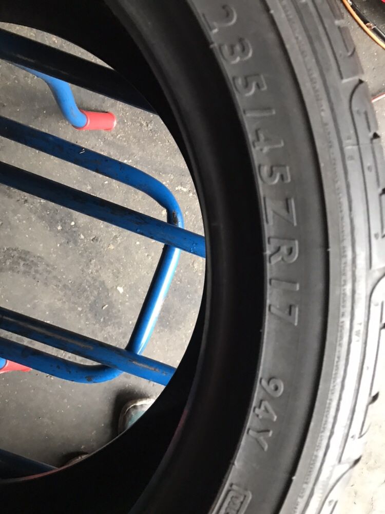 235/45/17 R17 Dunlop SP Sport 9000 2шт новые