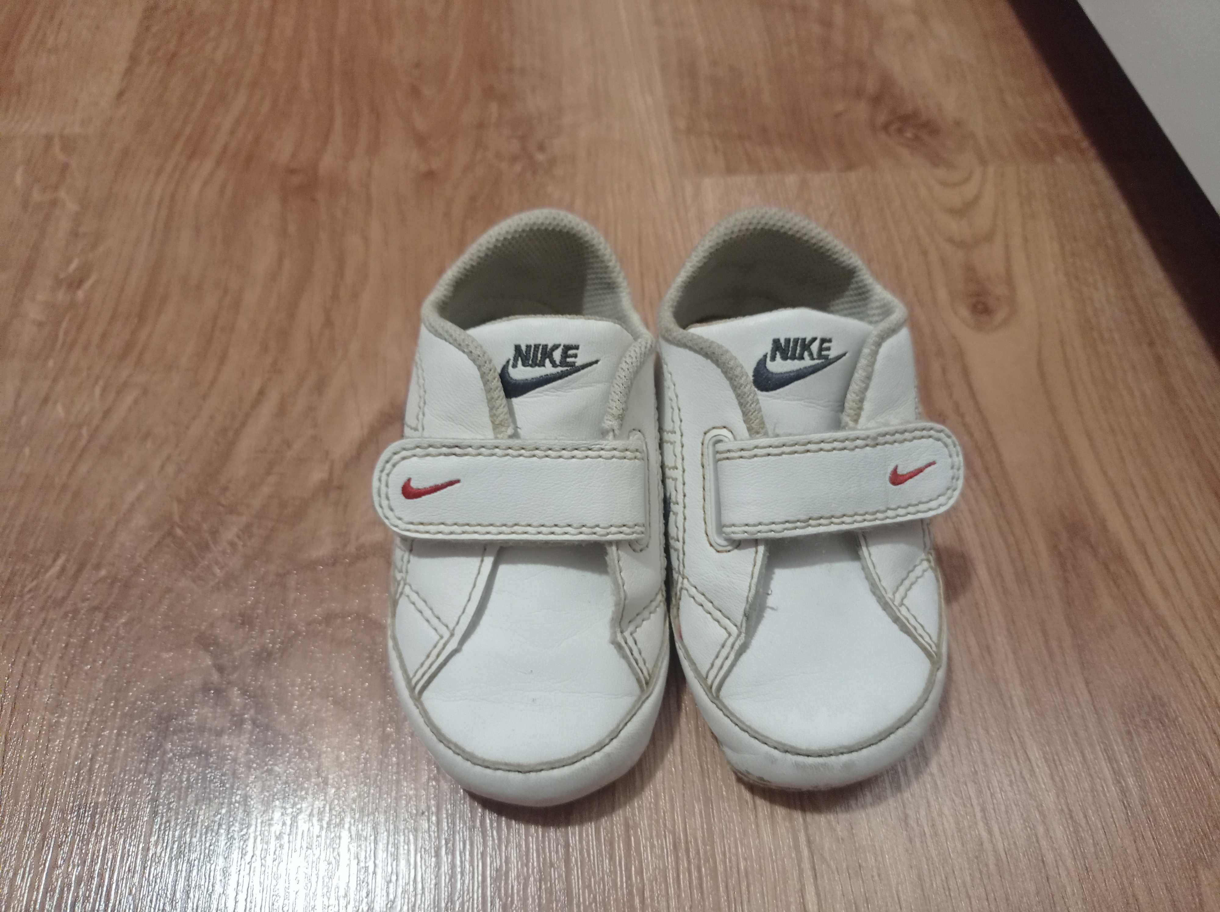 Buty niechodki Nike rozmiar 19,5