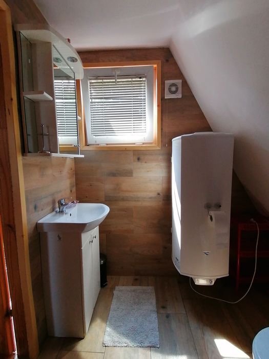 domek noclegi pokoje kawalerski imprezy jezioro Żywieckie góry