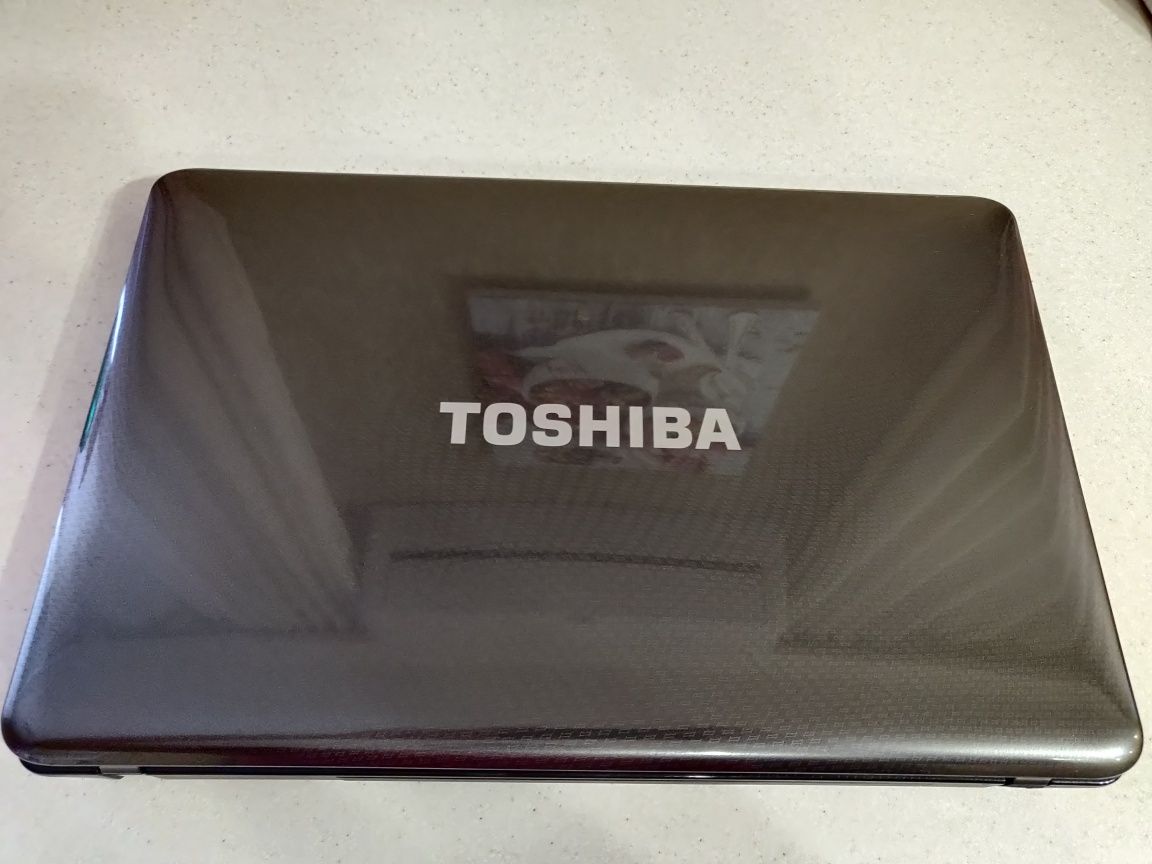 Ноутбук Toshiba satellite l655, разборка, деребан, по запчастинам