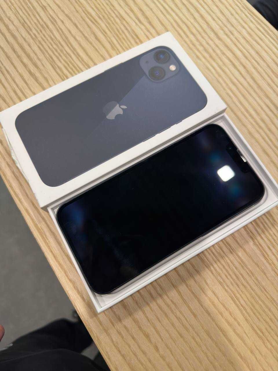 Б/У Apple iPhone 13 512GB Midnight (MLQC3)