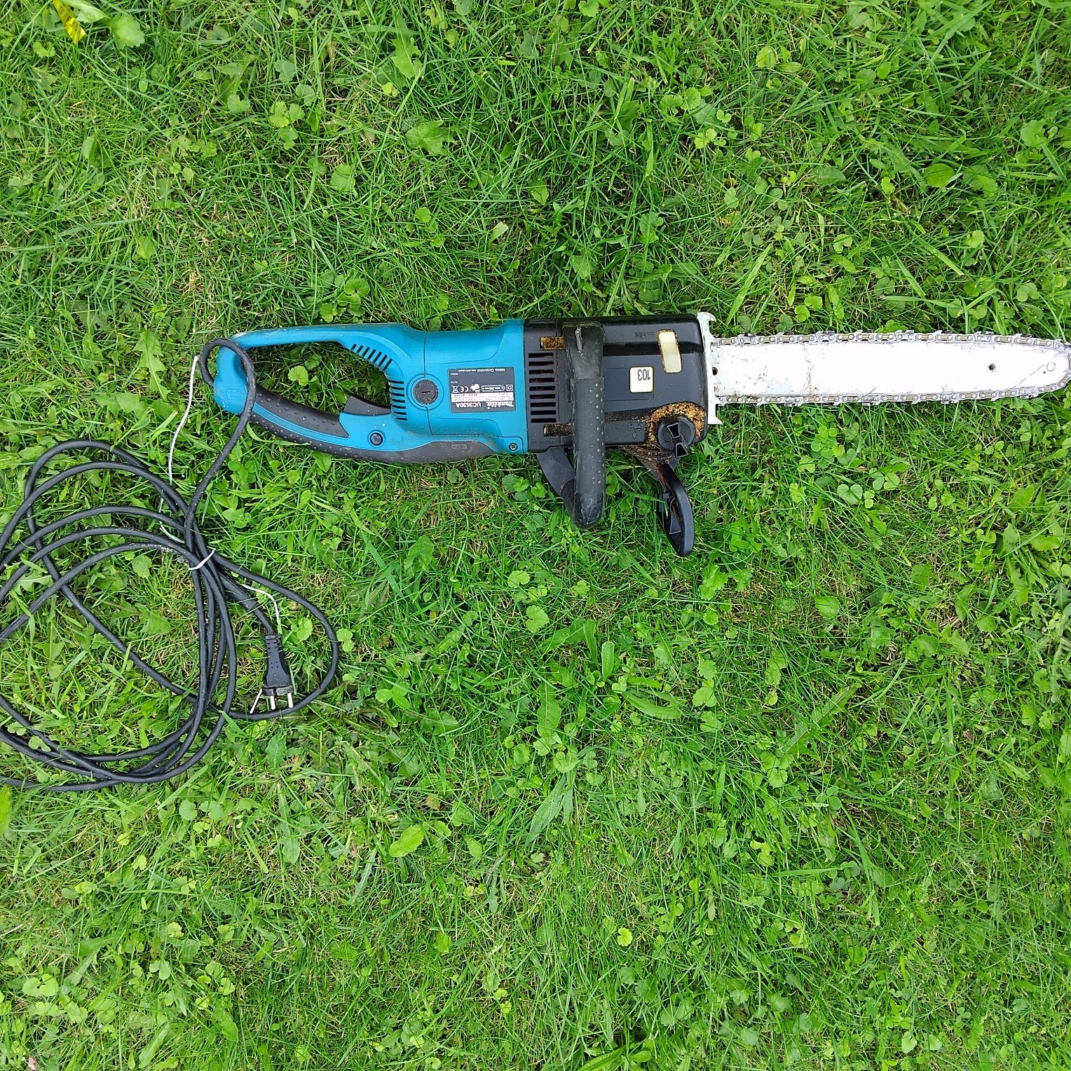 Piła Makita UC3530A