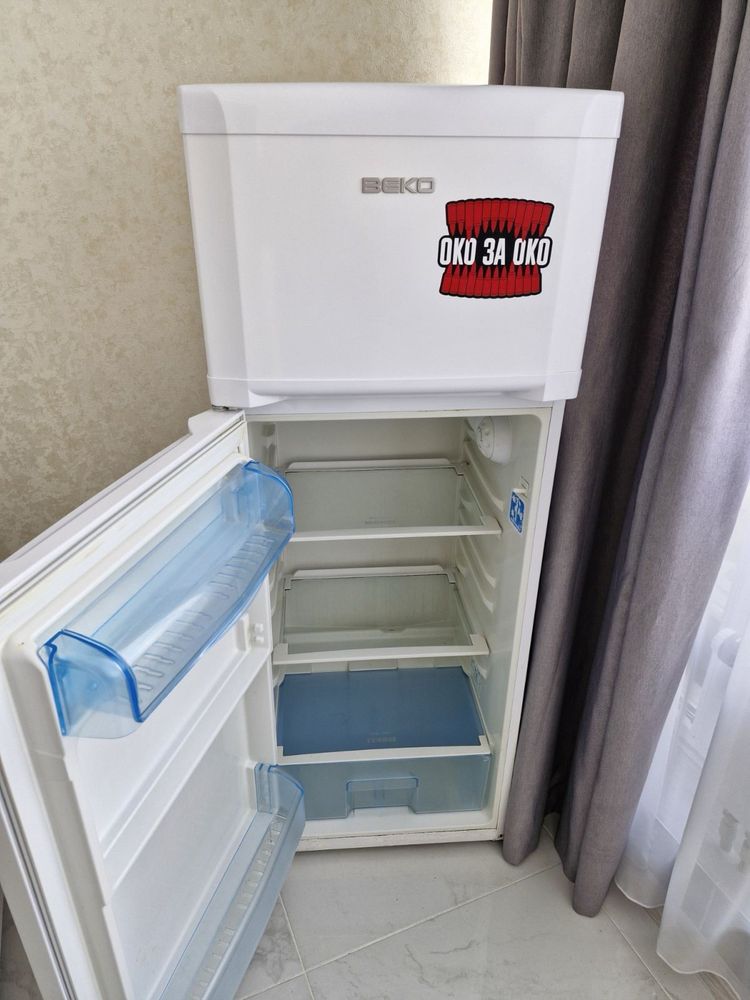 Холодильник BEKO