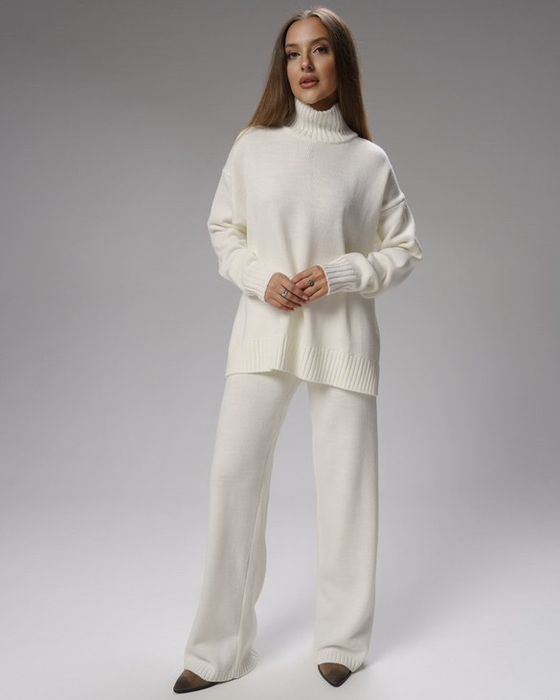 Костюм вʼязаний кофта та брюки, шоколадний брючний костюм