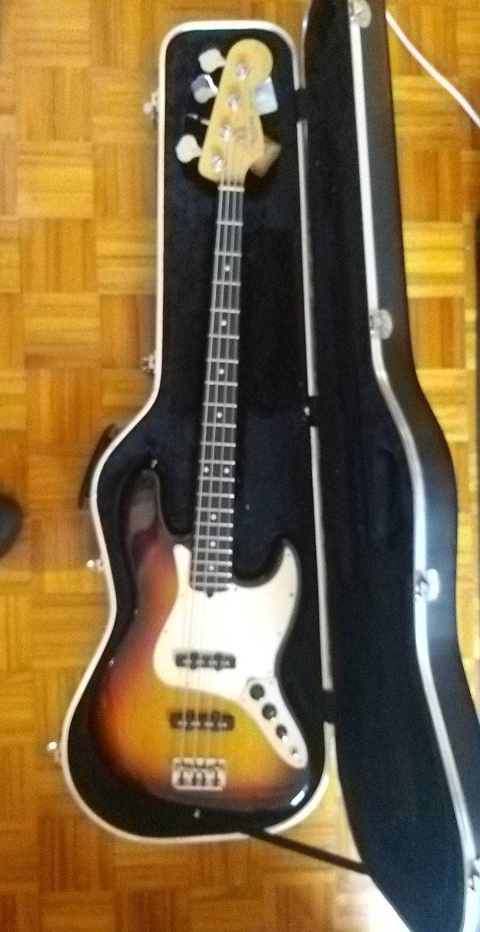 Fender American Jazz Bass 2004