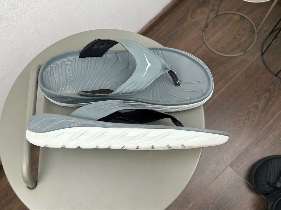 Оригінал! Тапочки шльопки вєтнамки Hoka Refovery Flip 47 розмір 03840