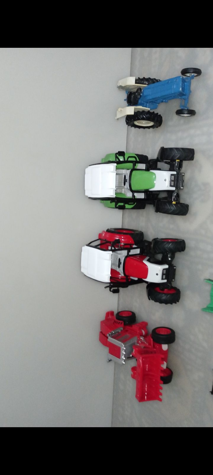 Miniaturas em Metal, Construção Civil e Agrícolas