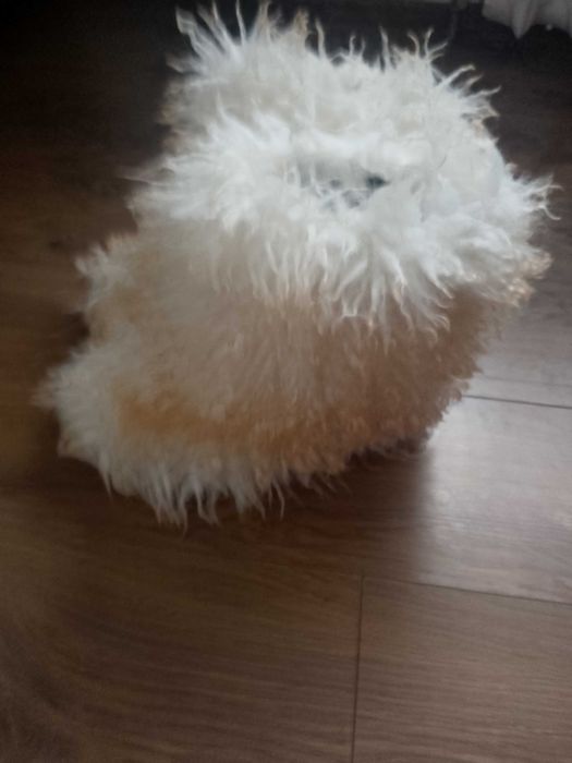 Świetne puchate kudłate buty zimowe rozmiar 37