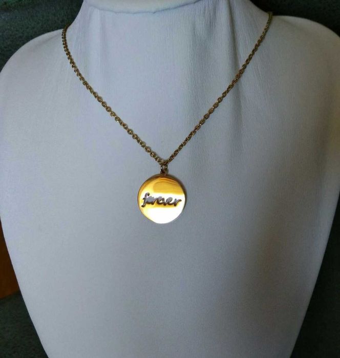 Colar Aço Dourado c/ Medalha Forever NOVO