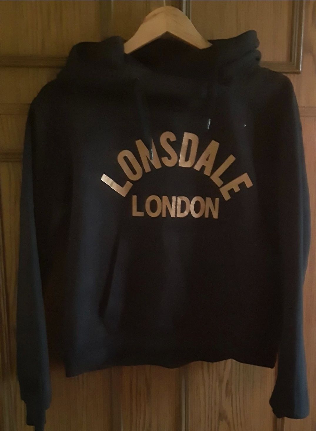 Bluza czarna Lonsdale London