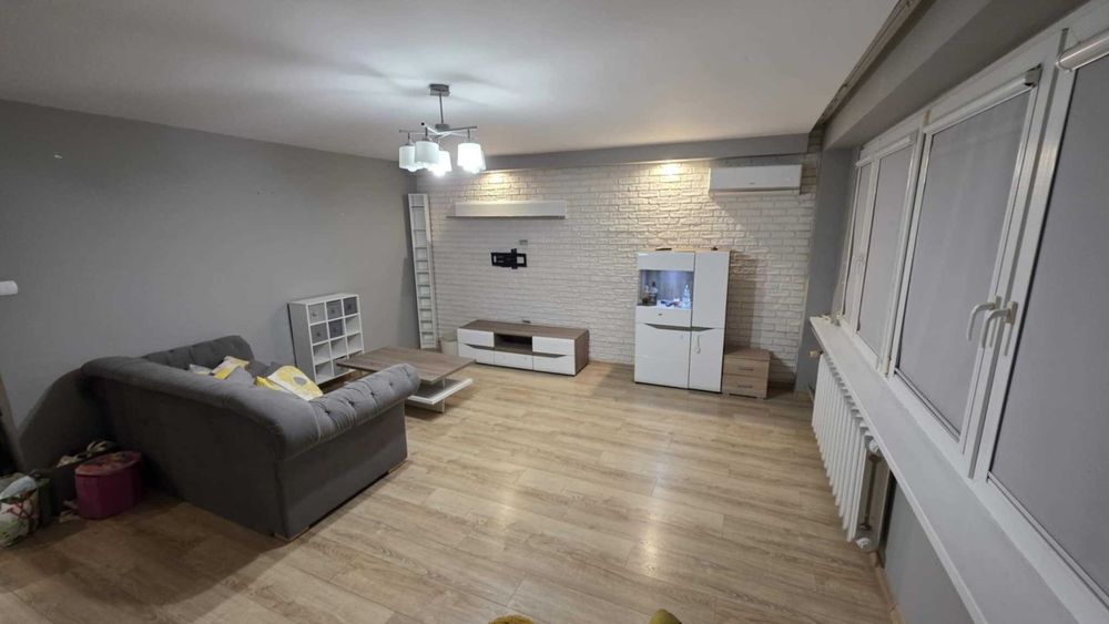 Sprzedam mieszkanie ul. Niepodległości 11