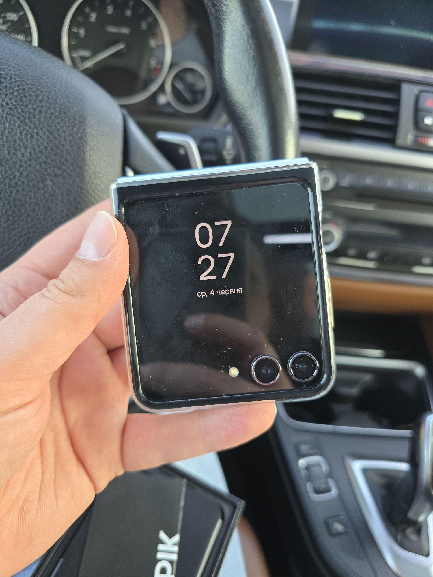 Продам Samsung Z Flip 5 8/512 gb