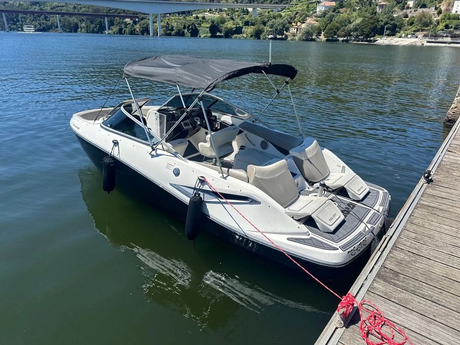 Sea-Doo Challenger 210