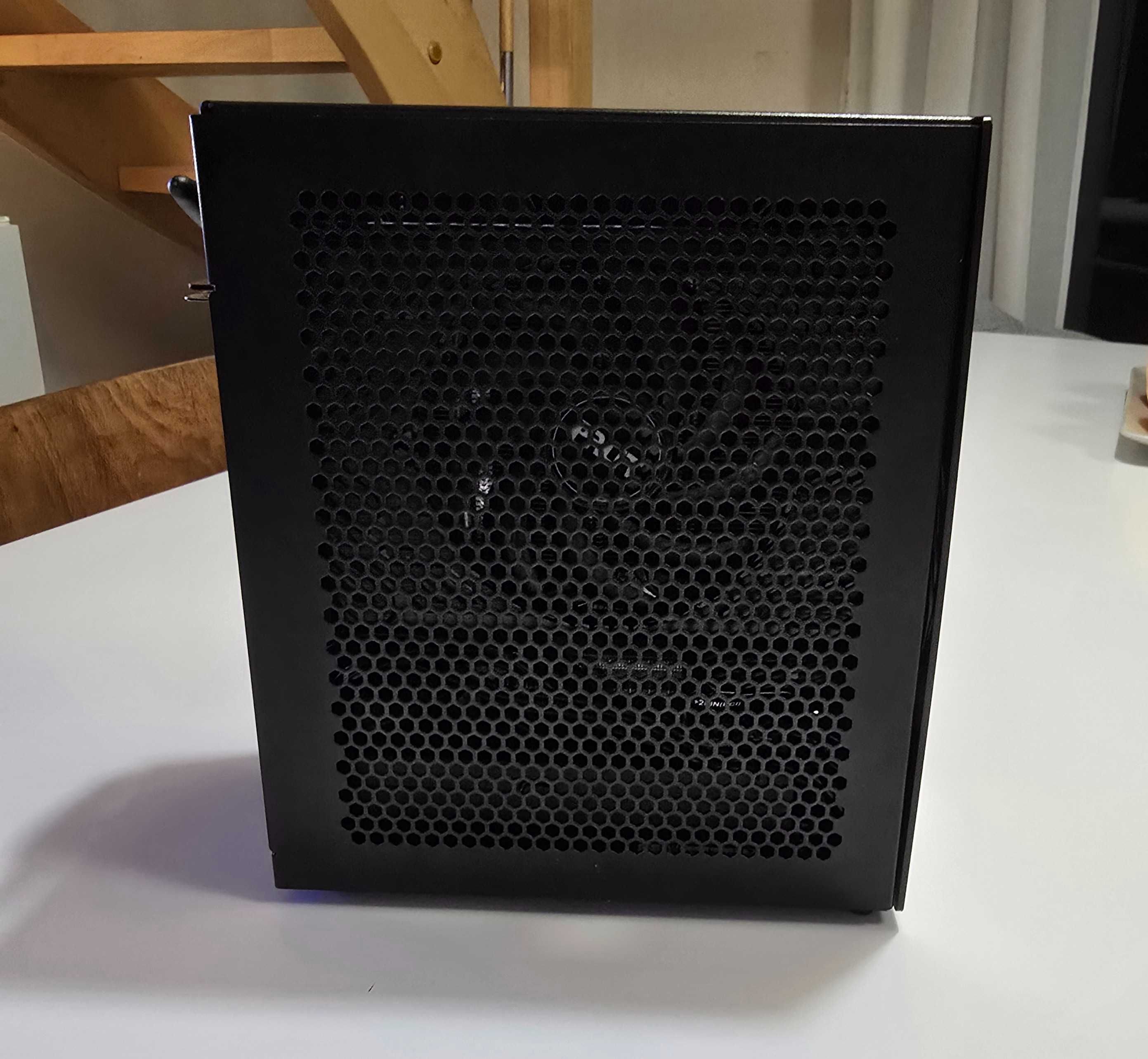 Komputer mini itx Velka 3 AM5 9700x + 4060 Ti / 32 GB DDR5 6000