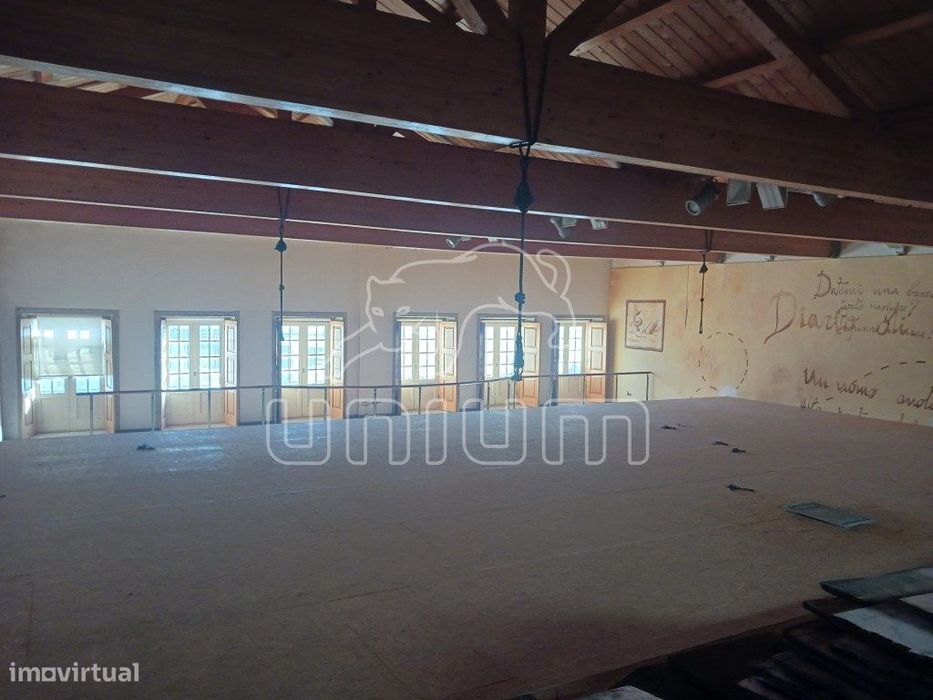 Espaço Comercial na Praça da República