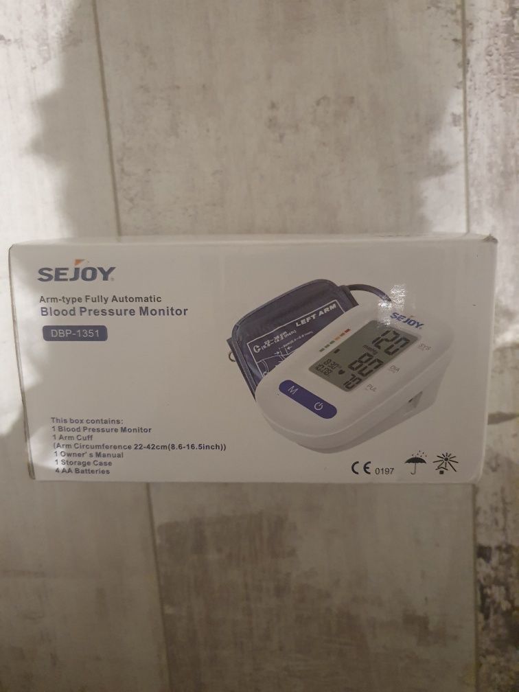 Ciśnieniomierz naramienny Sejoy DBP-1351