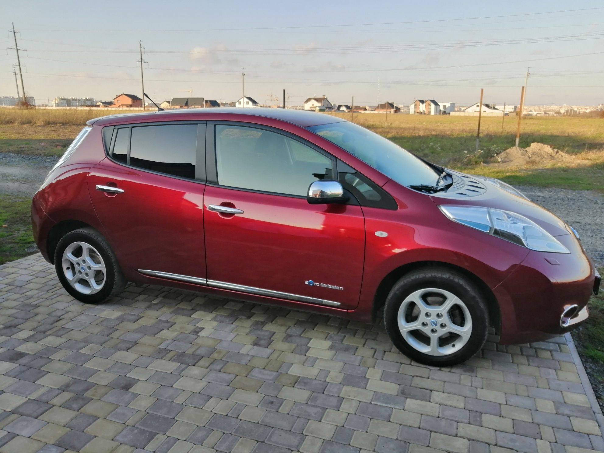 Nissan Leaf 2013