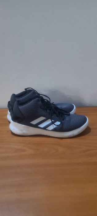 Кроссовки Adidas 44 размер