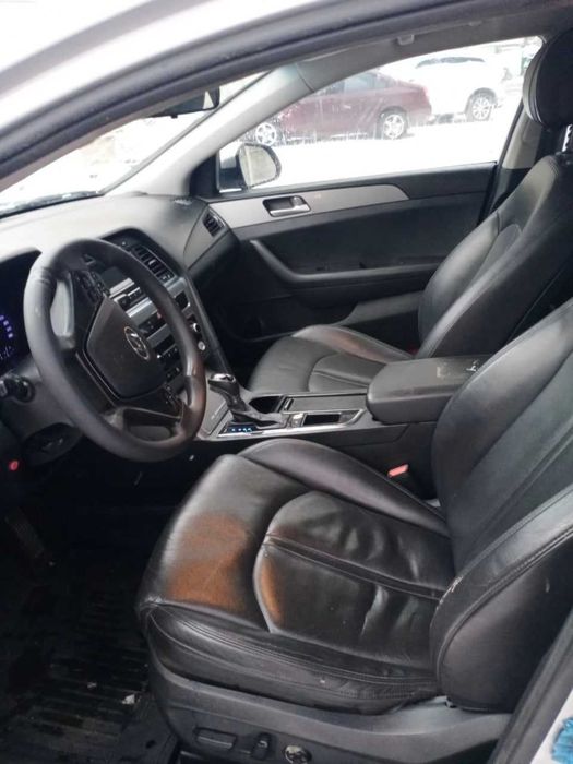 Соната 2014р.в. під викуп на вигідних умовах. Київ таксі і власні