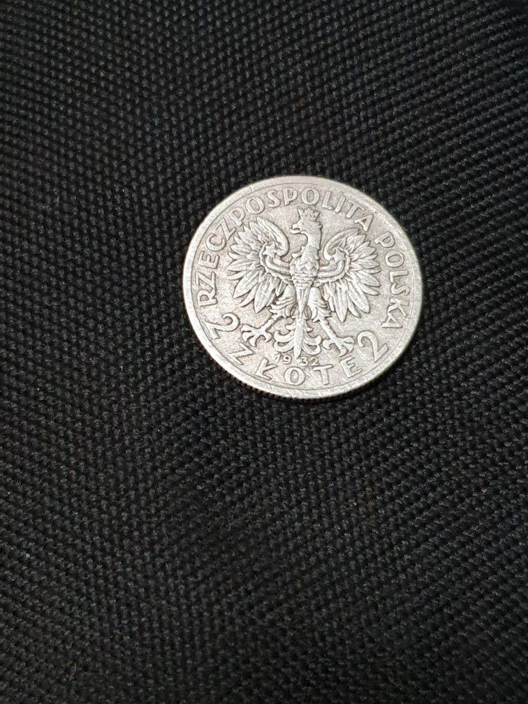 Moneta polska 2zl 1932 r z głową kobiety w czepcu