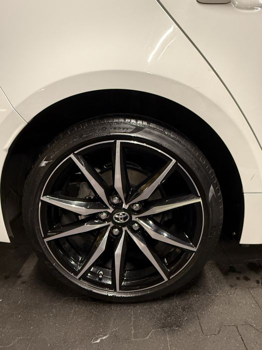 Toyota corolla e21 Kola / felgi GR sport 18