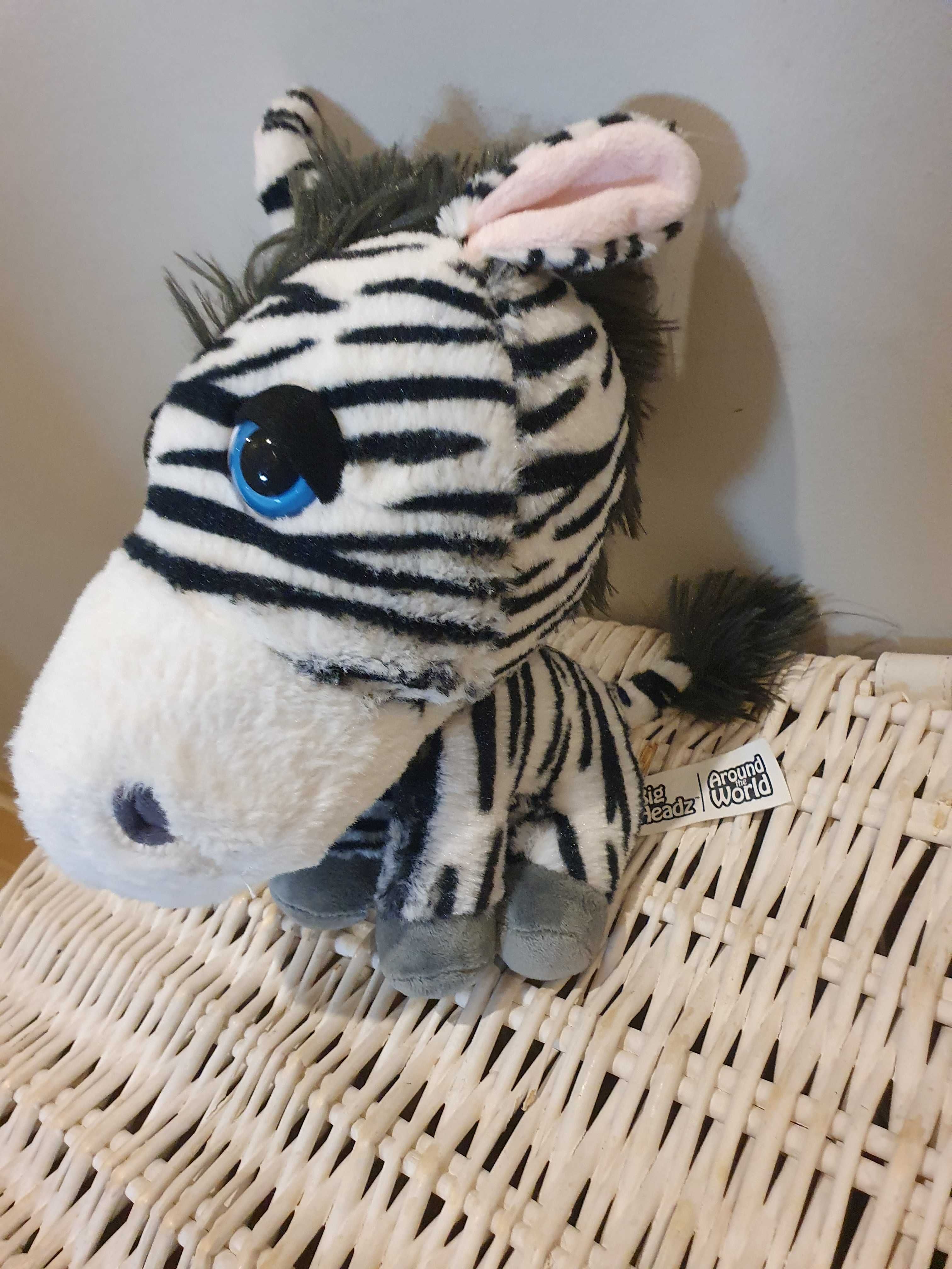 Maskotki Around World zebra i łoś