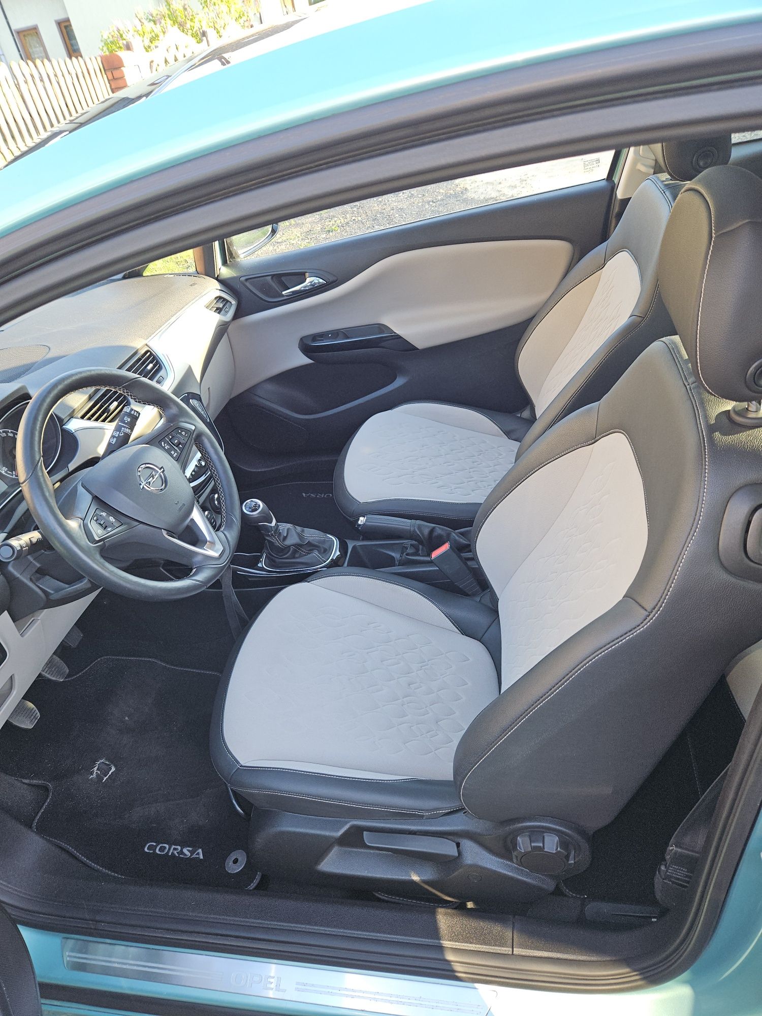 Opel Corsa E 1.4l turbo 101KM, Opc line,  panorama dach