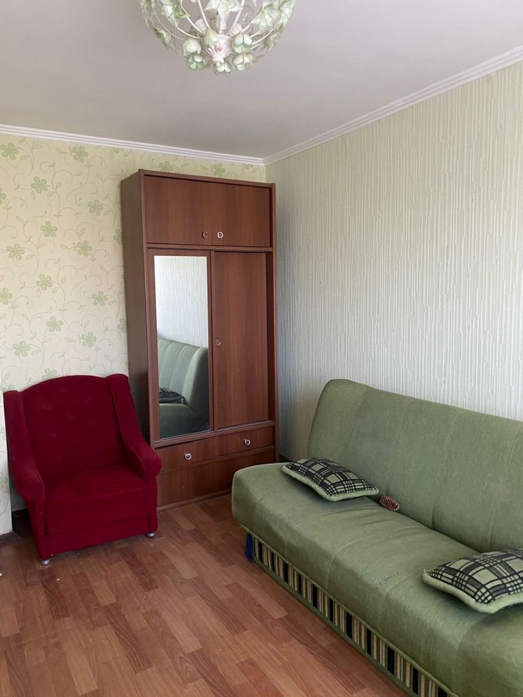 Продам 3 кім. кв. ! ОКРЕМІ кімнати, поруч метро Перемога | Олексіївка