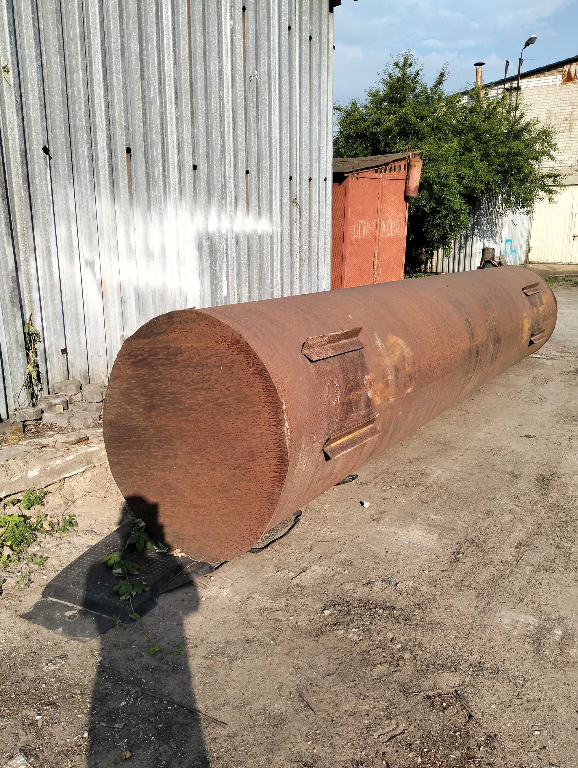 Продам труба газовая металлическая, емкость